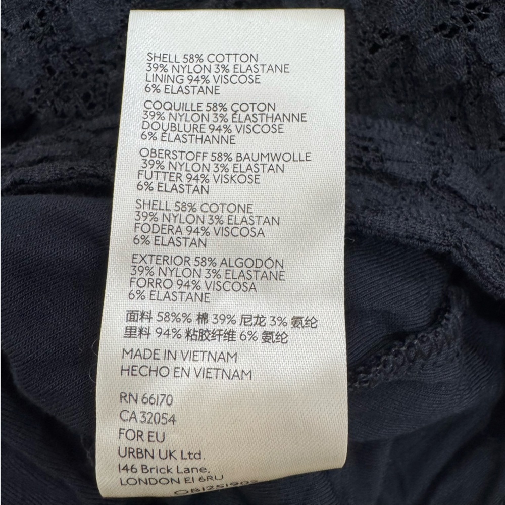 Free People Tea Time Black Textured Knit Crop Top Cut Out Back Women's Small - Picture 11 of 15